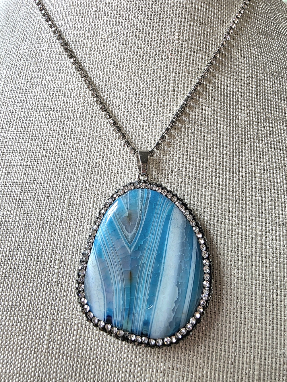 Large Blue Agate Slice Pendant Necklace, 17-19" Silver Boho Jewelry - Picture 3 of 11
